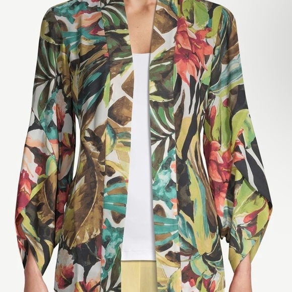 Chico’s NWOT Size 3 Tropical-Print Tulip-Sleeve Kimono Colorful Floral Blazer - Picture 2 of 13